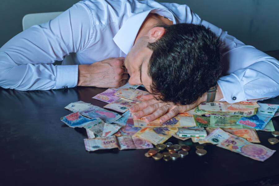 How Financial Awareness Reduces Daily Stress How Financial Awareness Reduces Daily Stress