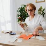 How Organizing Your Money Improves Mental Clarity