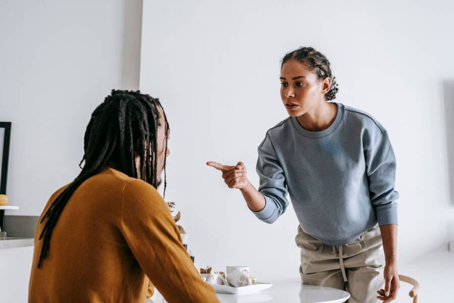 How Presence Convinces Others Better Than Arguments