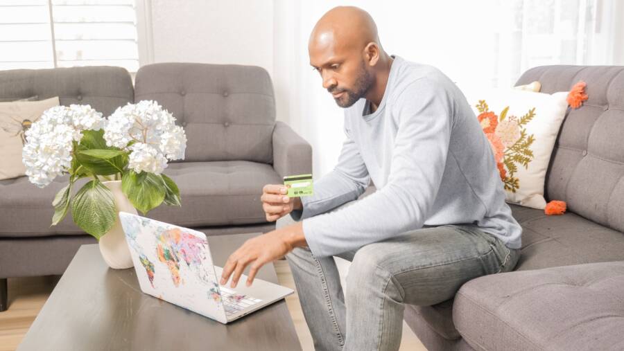 How to Align Your Spending Habits With Your Personal Values How to Align Your Spending Habits With Your Personal Values