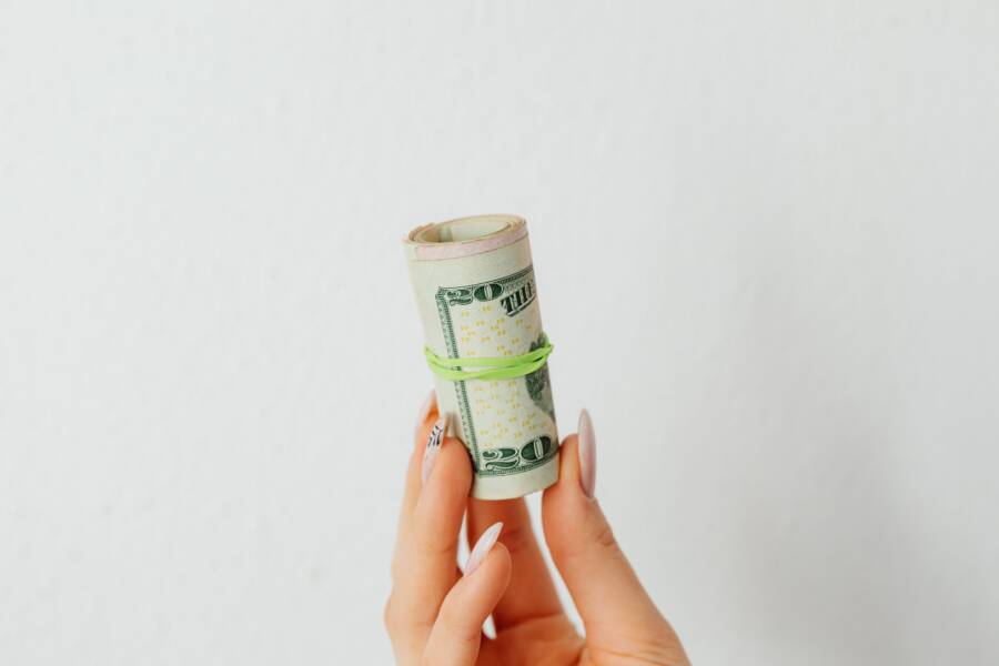 How to Build a Peaceful Relationship With Financial Progress