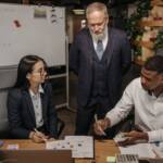 How to Build a Strong Communication Style for Financial Success