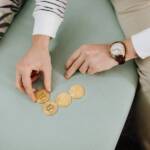 How to Build Long-Term Financial Security Through Daily Habits