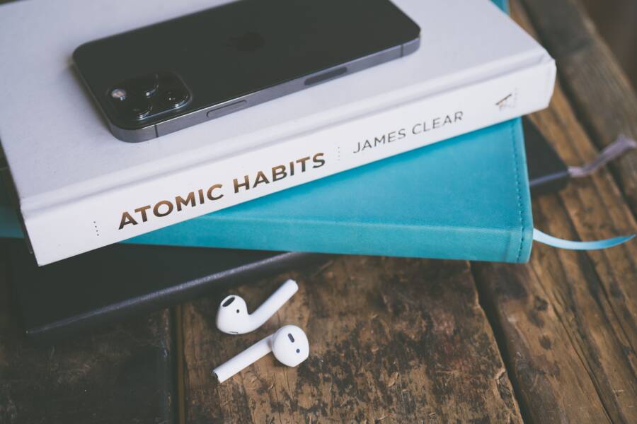 How to Improve Mental Clarity (Simple Habits for Better Focus)
