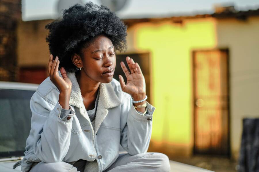 How to Practice Presence to Improve Your Financial Decisions