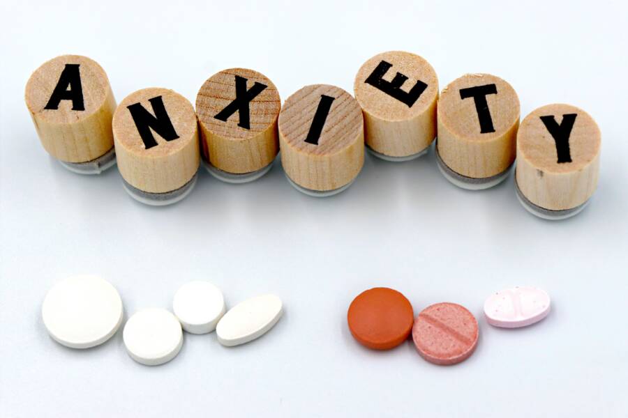 How to Reduce Financial Anxiety Through Small Actions How to Reduce Financial Anxiety Through Small Actions
