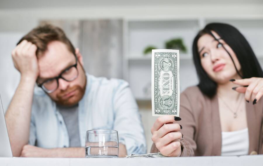 How to Simplify Your Finances and Reduce Financial Stress