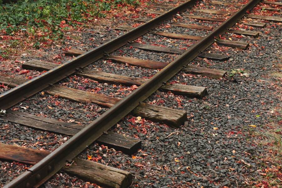 How to Stop Falling Off Track Every Few Weeks (A Practical Guide to Lasting Financial Consistency)