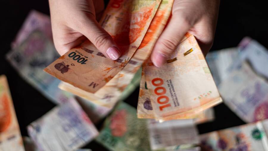 How to Stop Second-Guessing Every Financial Choice (With Simple Systems)