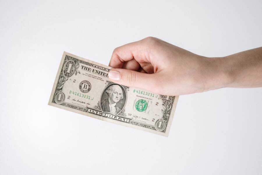 How to Take Control of Your Money and Stop Reactive Spending How to Take Control of Your Money and Stop Reactive Spending